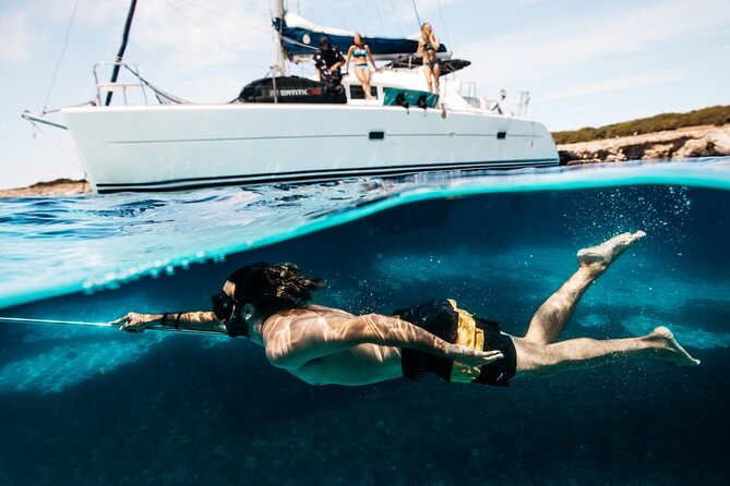 1-Catamaran tour to the Maddalena Archipelago from Cannigione - Why this catamaran makes a better day than a large boat