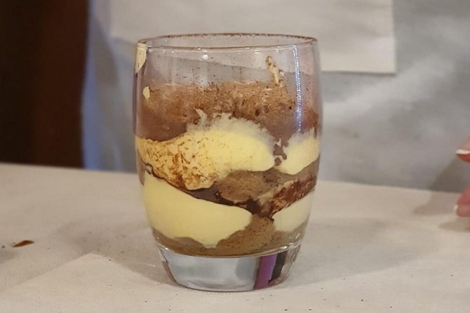 3 in 1 Cooking Class near Navona: Fettuccine, Ravioli & Tiramisu - Shaping Ricotta Ravioli