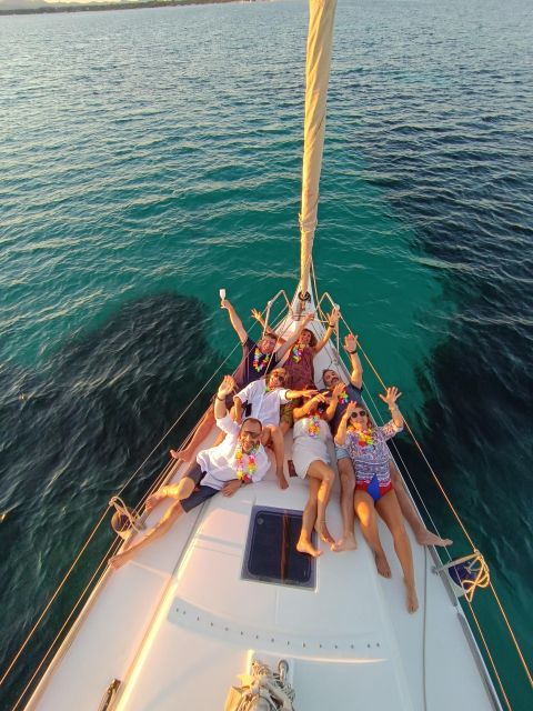 Alghero: Sunset Sailing Aperitif Experience - Quick reasons to choose this sailing trip