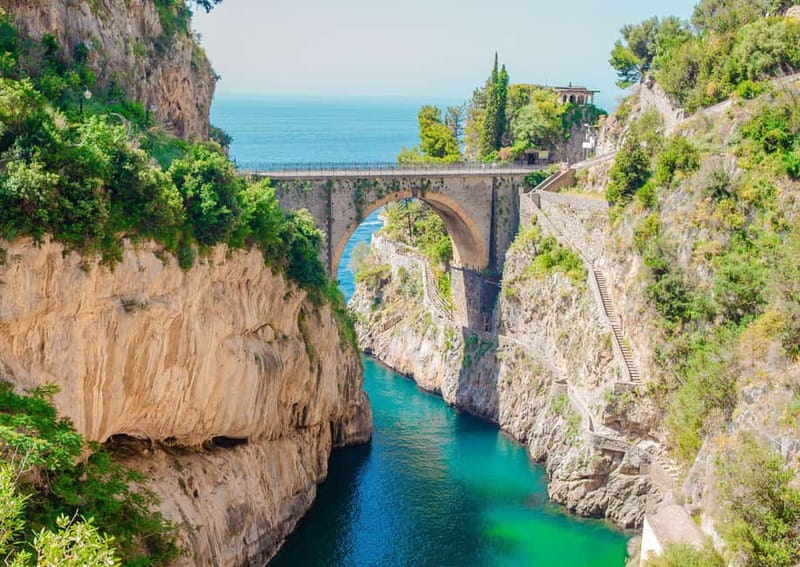 Amalfi Coast: Boat and Snorkeling Tour with Fruit & Drinks - Conca dei Marini, the Arc of Lovers, and Santa Rosa