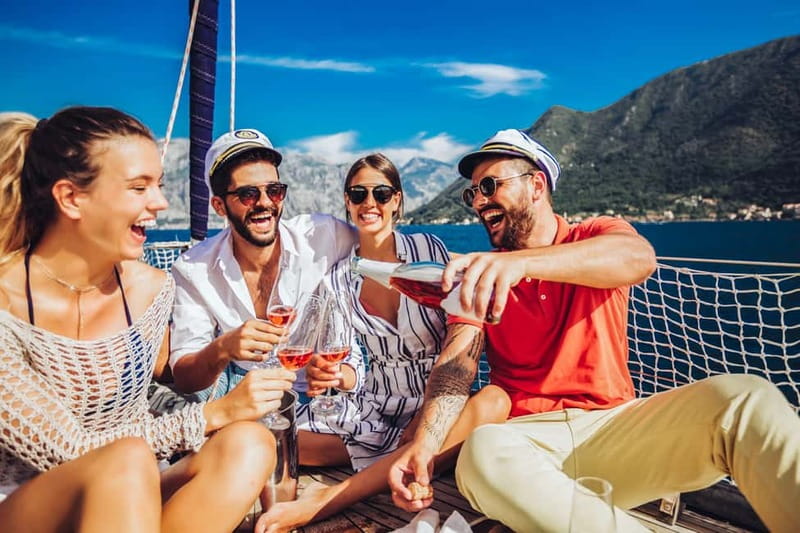 Amalfi Coast: Boat and Snorkeling Tour with Fruit & Drinks - Leaving Amalfi and finding your sea legs