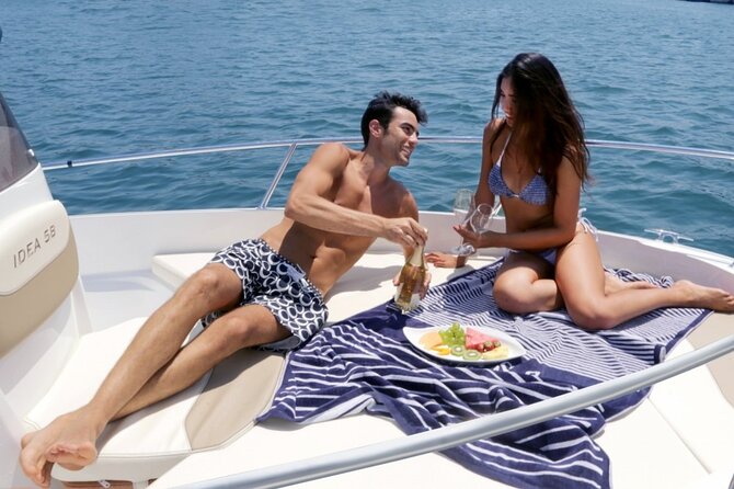 Amalfi Coast Boat Rental: Explore, Swim, and Relax at Your Pace - Swimming at Li Galli and Finding a Cove