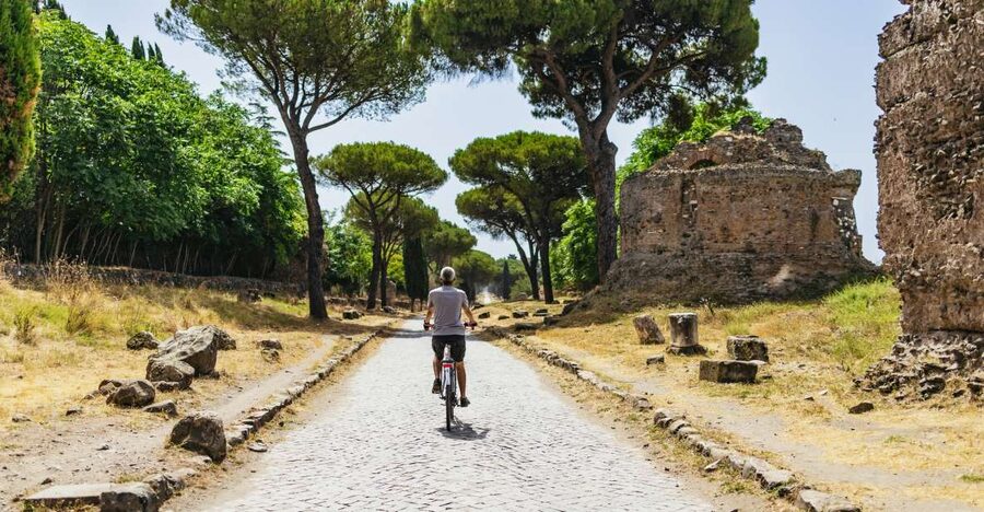 Appia Antica: Full Day Bike Rental with Customizable Routes - Picking the right bike for Roman paving