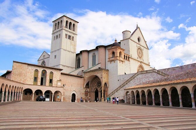 Assisi and Orvieto Guided Day Tour from Rome with Lunch - Why Assisi makes this Rome day trip worthwhile