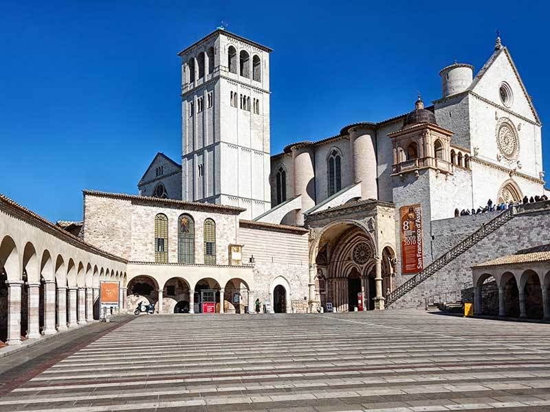 Assisi: Walking Tour with St. Francis Basilica Visit - Key points to know before you book
