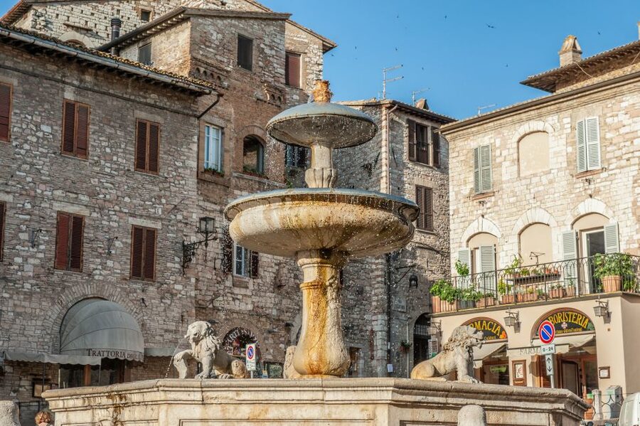 Assisi: Walking Tour with St. Francis Basilica Visit - Who should book this walk