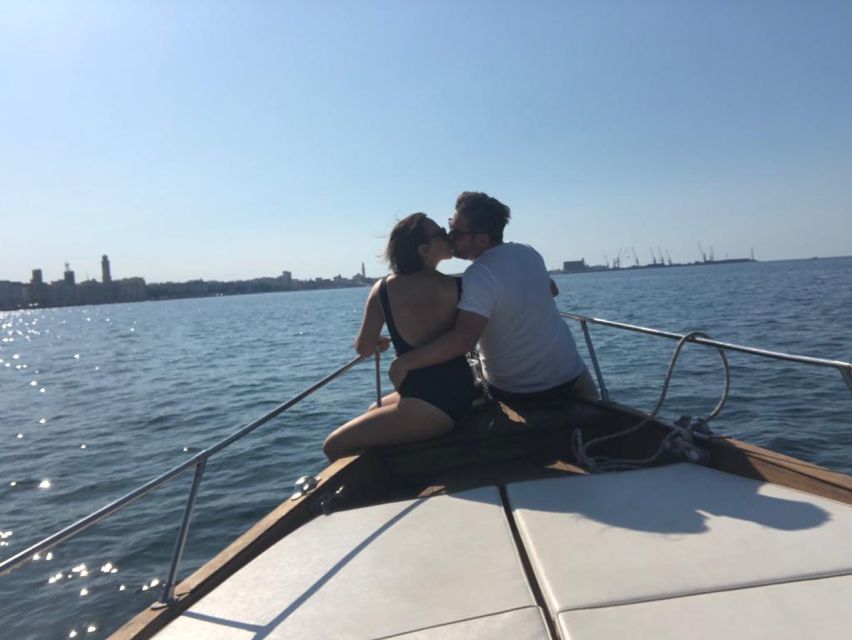 Bari by boat: admire the city from the sea with Aperitivo - Is $53 a fair price?