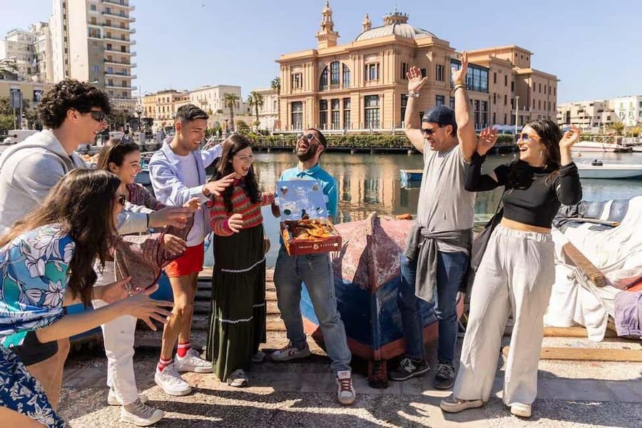 Bari: Walking Street Food Tour - Saint Sabinus Cathedral and Bari’s older lanes