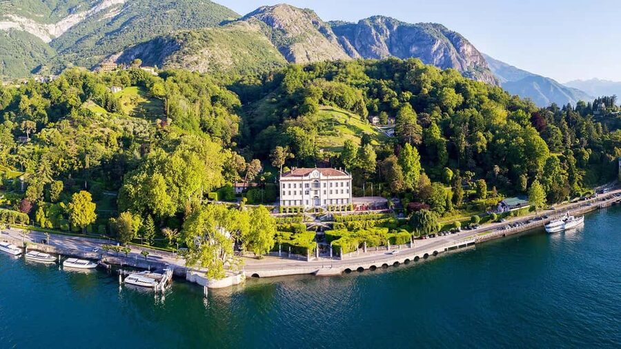 Bellagio: Lake Como Shared Boat Tour - Varenna and the central lake views