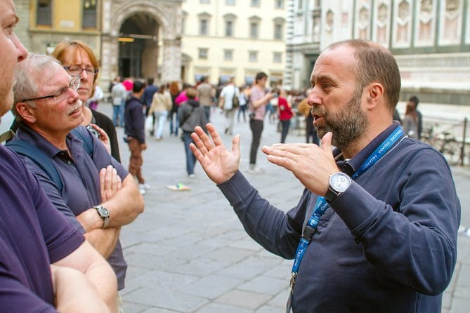 Best of Florence: Small Group Tour Skip-the-Line David & Accademia with Duomo - Entering the Accademia without the usual ticket line