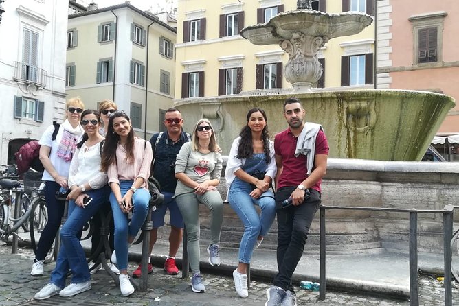 Best of Rome Walking Tour including Trevi Fountain - Pace, crowds, and walking comfort