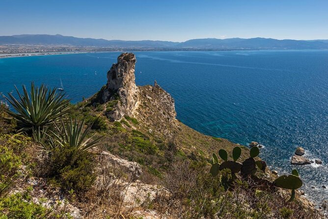 Boat Tour at Devil's Saddle: 4 Swim Stops, Snorkeling & Prosecco - At a glance: what makes this Cagliari boat trip useful