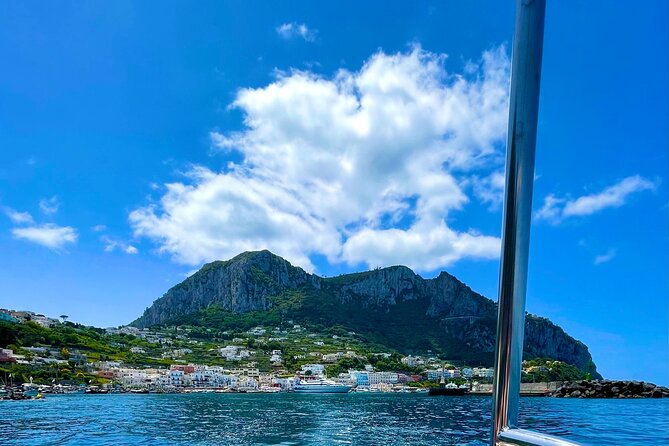 Boat Tour in Capri Italy - Should you book this private Capri boat tour?