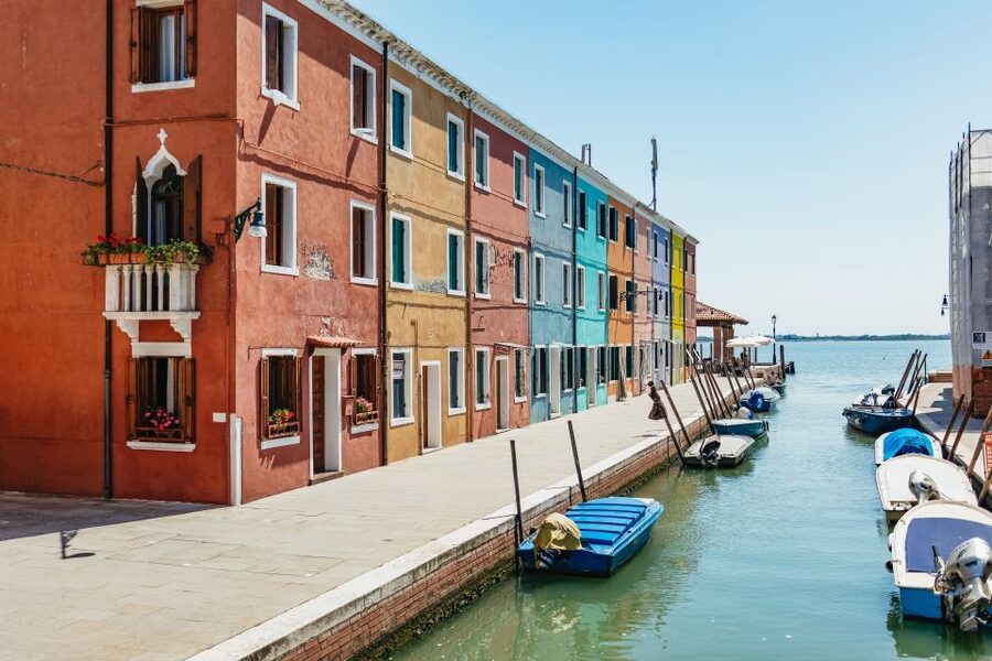 Boat Trip: Glimpse of Murano, Torcello & Burano Islands - Why this $29 boat trip works