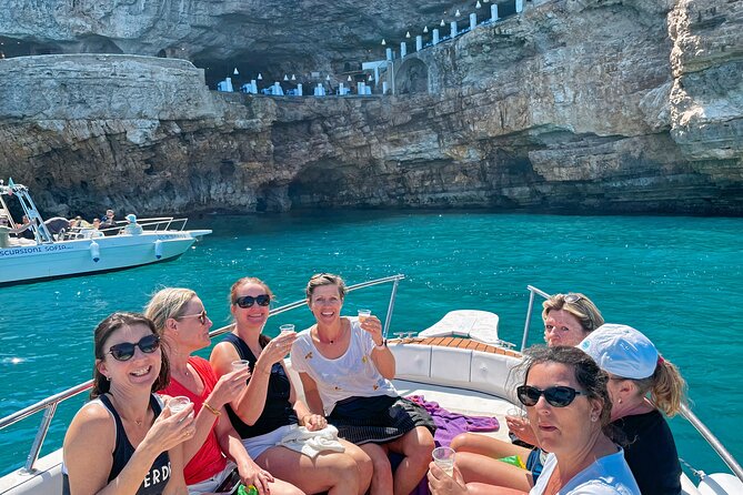 Boat trip to the Polignano a Mare caves - Why seeing Polignano a Mare from the sea matters