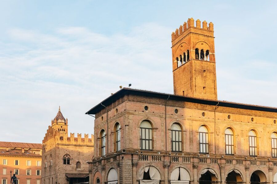 Bologna: City Center Walking Tour - Palazzo d’Accursio and the civic heart