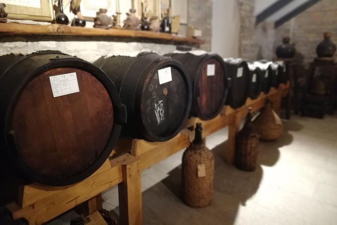 Bologna Food Experience: Factory tours & Family-Style Lunch - What makes this Bologna food tour worth considering