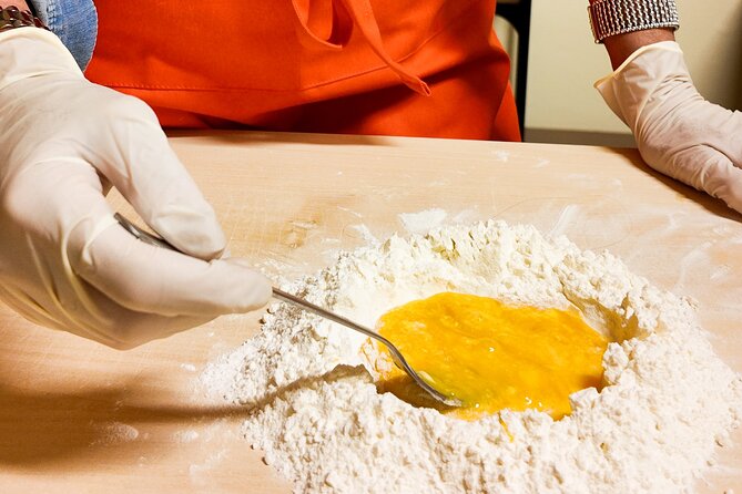 Bologna Local Pasta Cooking Class, Ragu, Spritz, Wine & Gelato - Homemade ragù without a full sauce lesson