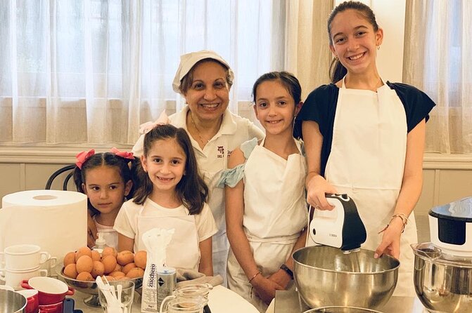 Bologna: Pasta and Tiramisu Small Group Cooking Class with Wine - What the strong ratings mean, and what they do not