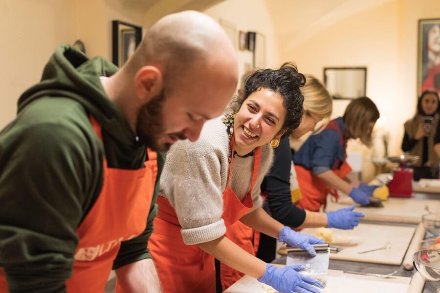 Bologna: Pasta Tagliatelle Ragu Cooking Class with Spritz - Starting with mortadella and Pignoletto