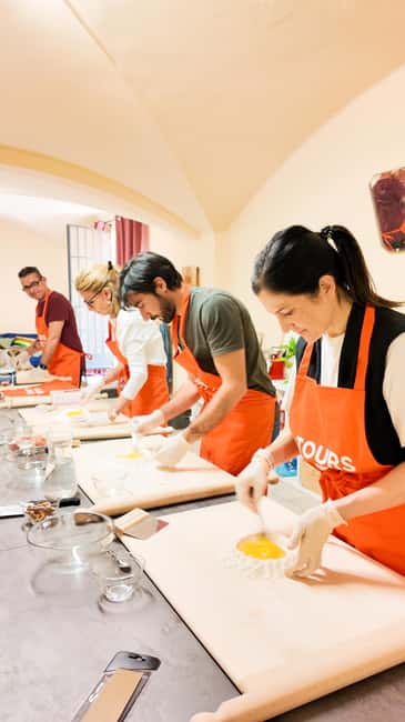 Bologna: Pasta Tagliatelle Ragu Cooking Class with Spritz - How the $79.64 price compares
