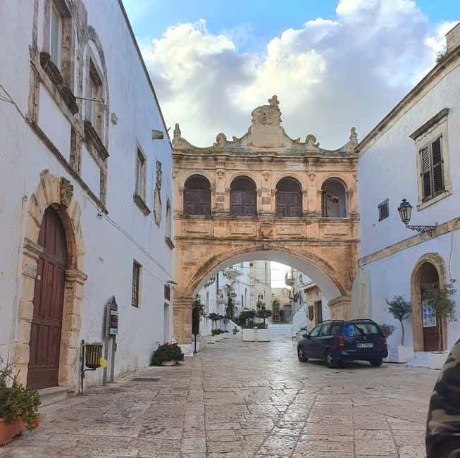 Brindisi: Alberobello, Locorotondo & Ostuni Tour with Brunch - Ostuni, the White City