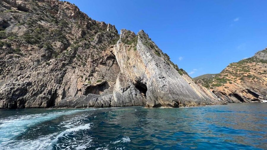 Buggerru: Half-Day Dinghy Tour of the Sardinian South Coast - What the ride feels like