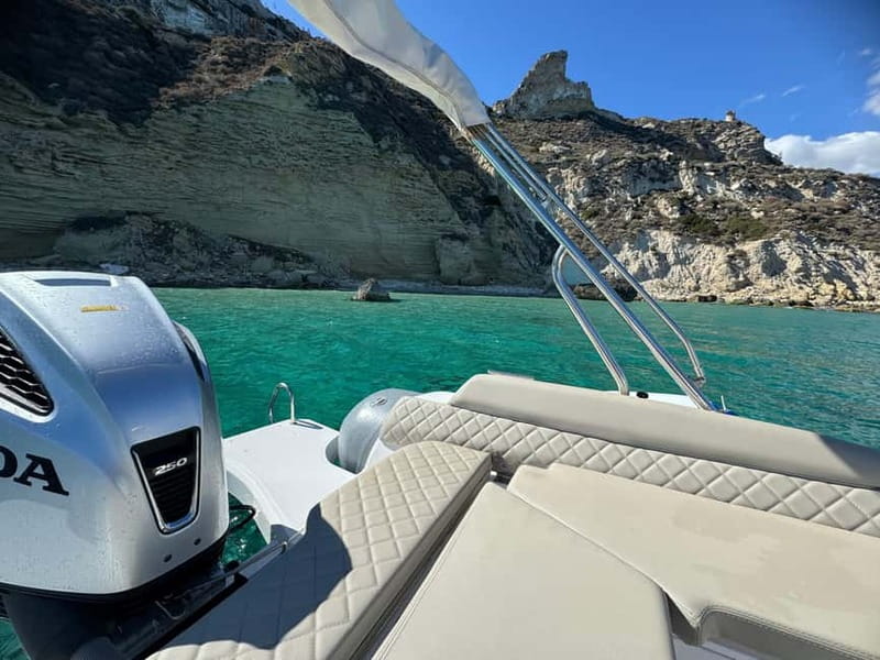 Cagliari: Boat Tour with 4 Swim Stops, Snorkeling & Prosecco - Stories, music, and Prosecco
