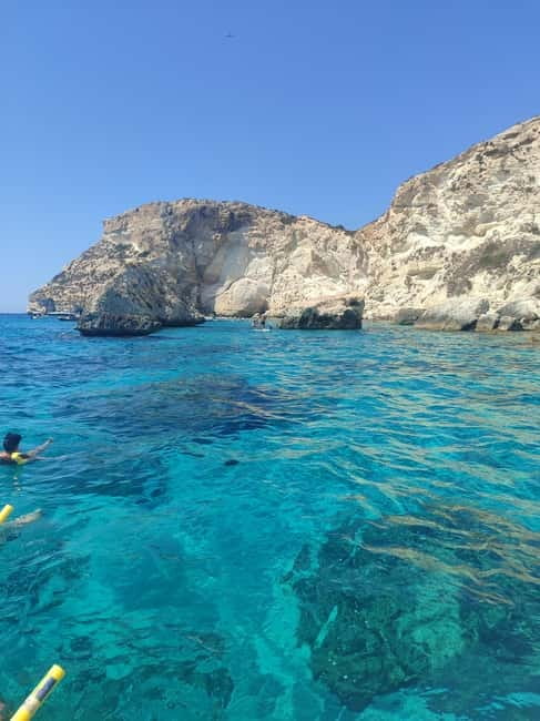 Cagliari: Devil's saddle boat tour, 4 stops and prosecco - Cala Bernat, the first proper swim
