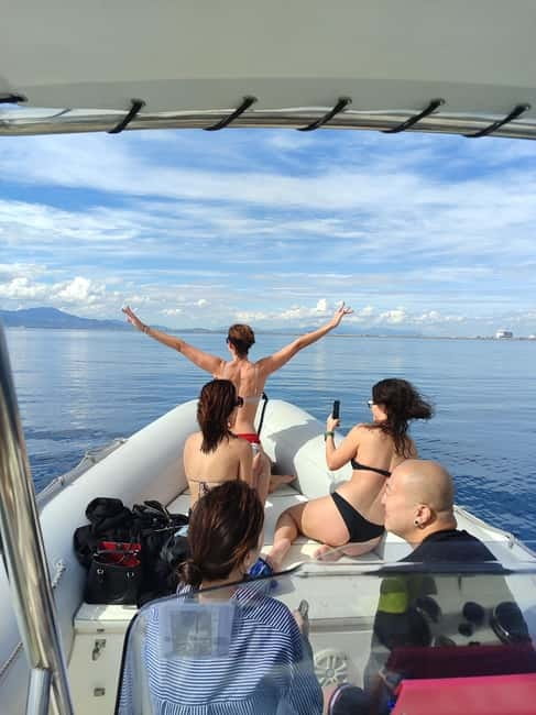 Cagliari: Devil's saddle boat tour, 4 stops and prosecco - Grotta dei Colombi, a brief look at the coast
