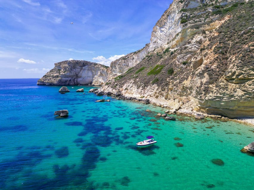 Cagliari: Devil's saddle boat tour, 4 stops and prosecco - Poetto Beach closes the coastal loop