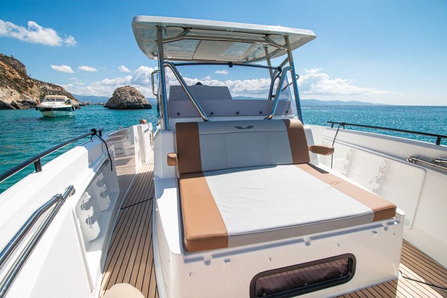 Cagliari: Luxury Motorboat Tour with 3 Swim Stops & Wine - Seeing the Devil’s Saddle from the sea