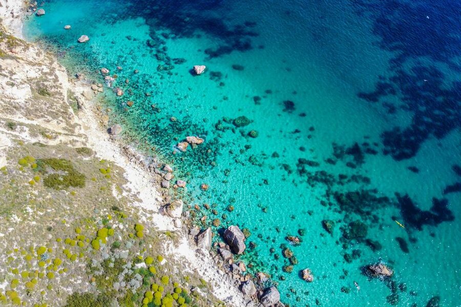 Cagliari: Luxury Motorboat Tour with 3 Swim Stops & Wine - What the boat and crew add