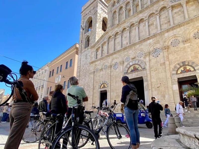 Cagliari: Old Town Guided E-Bike Tour - Why Valentina matters to the experience