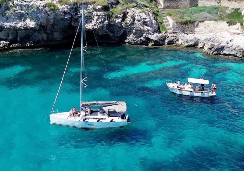 Cagliari: Sailing Tour with 4 Stops, Snorkeling and Prosecco - Why the boat itself matters