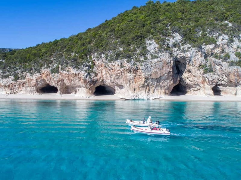 Cala Gonone: Dinghy Excursion to C. Mariolu and C. Goloritzè - Leaving Cala Gonone at 8:30 or 10:30