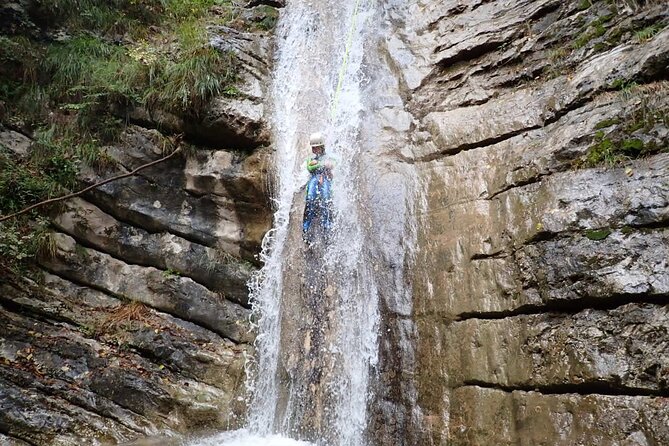 Canyoning "Gumpenfever" - beginner Canyoningtour for everyone - Key points to know before you book