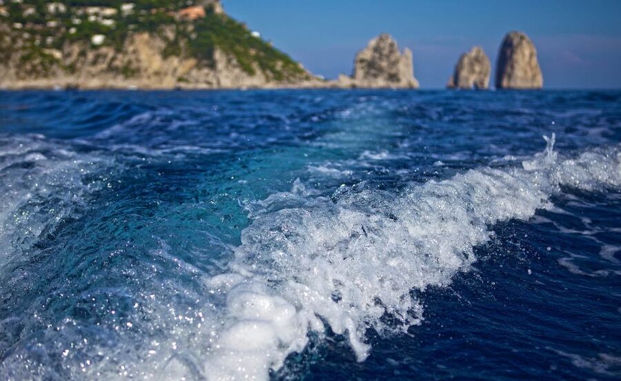 Capri: 2-Hour Boat Tour with Happy Hour - Cruising past the White and Green Grottos