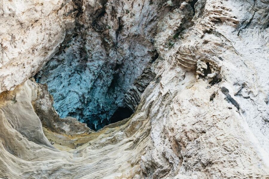 Capri: Island Boat Trip with Grottos - Faraglioni and Marina Piccola