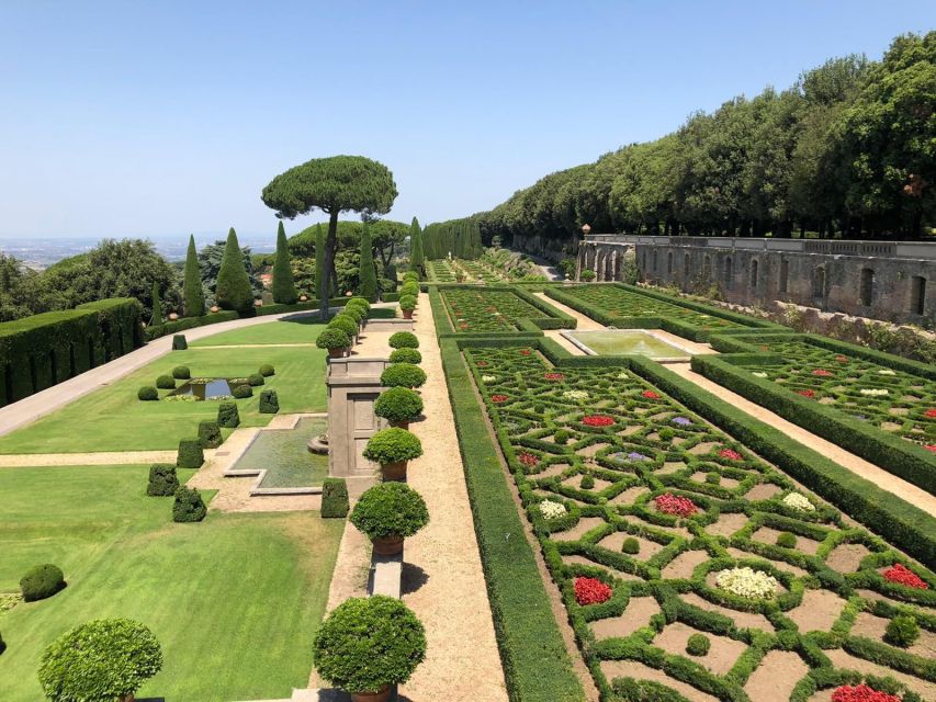 Castel Gandolfo: Papal Apartments and Secret Garden Ticket - Leaving Rome for Castel Gandolfo and Lake Albano