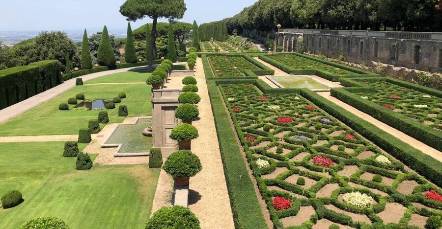 Castel Gandolfo: Papal Apartments and Secret Garden Ticket - The Secret Garden and its changing access