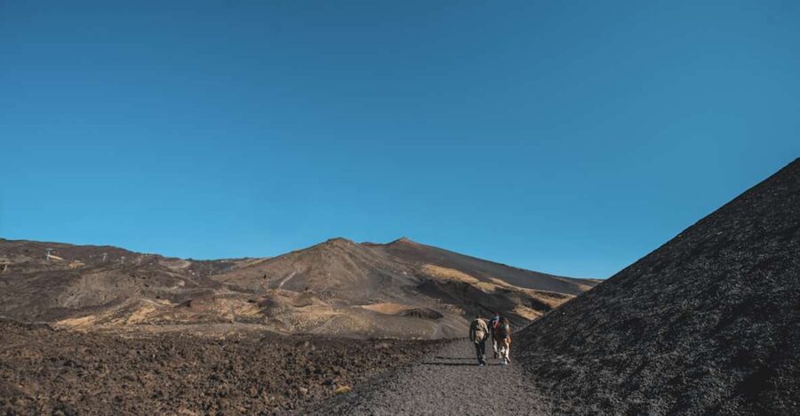 Catania: Etna Morning Excursion with Tasting and Pickup - Why this Etna morning trip works well