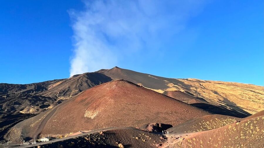 Catania: Etna Sunset Tour with Pickup and Drop-off - Grotta dei Tre Livelli takes you inside the volcano