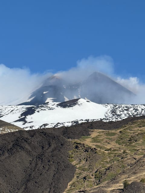 Catania: Morning Jeep Tour of Mount Etna and Lava Flow Caves - Casa del Vescovo and the changing views