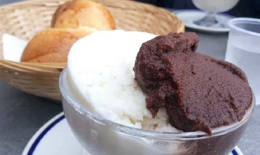 Catania: Street Food Guided Walking Tour - The Roman Amphitheater and the final savory bites
