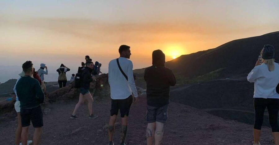 Catania: Sunset Jeep Tour of Mount Etna and Lava Flow Caves - The ride uphill sets the scene