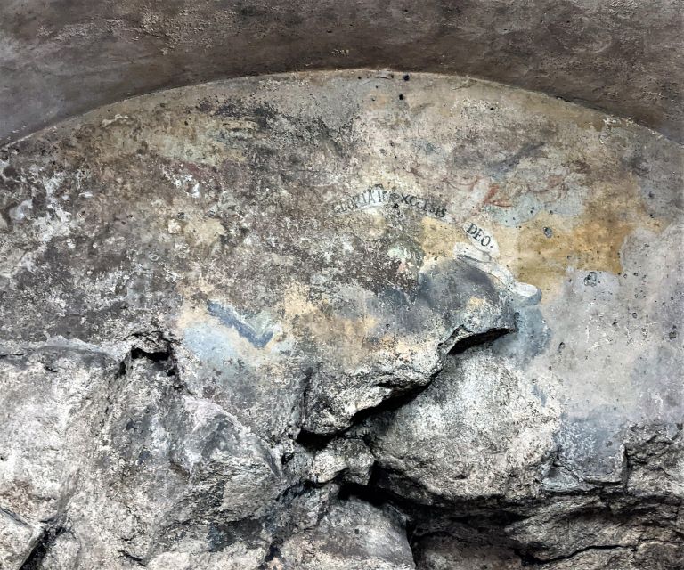 Catania: Underground Catania Tickets and Guided Tour - The Black Amphitheater sets the scene