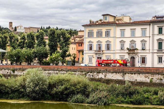 City Sightseeing Florence Hop-On Hop-Off Bus Tour - The biggest practical problem is waiting