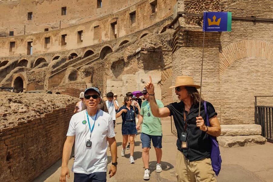 Colosseum, Roman Forum & Palatine Guided Tour - Heat, rain, and physical effort