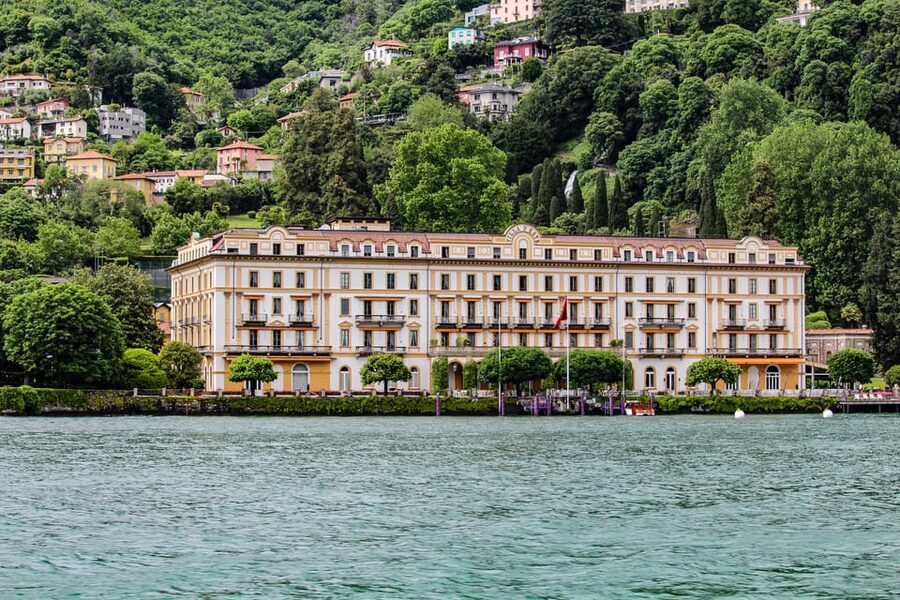Como: Lake Como Shared Boat Tour - Hotel Sereno and the Mandarin Oriental